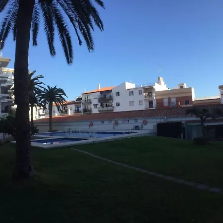 Coronado, In Central Apartament Nerja